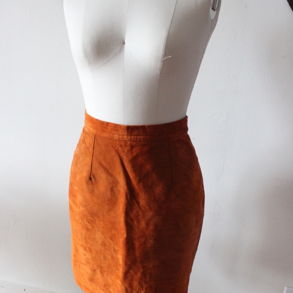 Vintage 1970's Orange Suede Mini Skirt - Picture 2 of 5